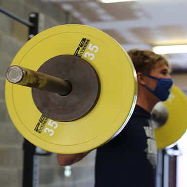 student weightlifting