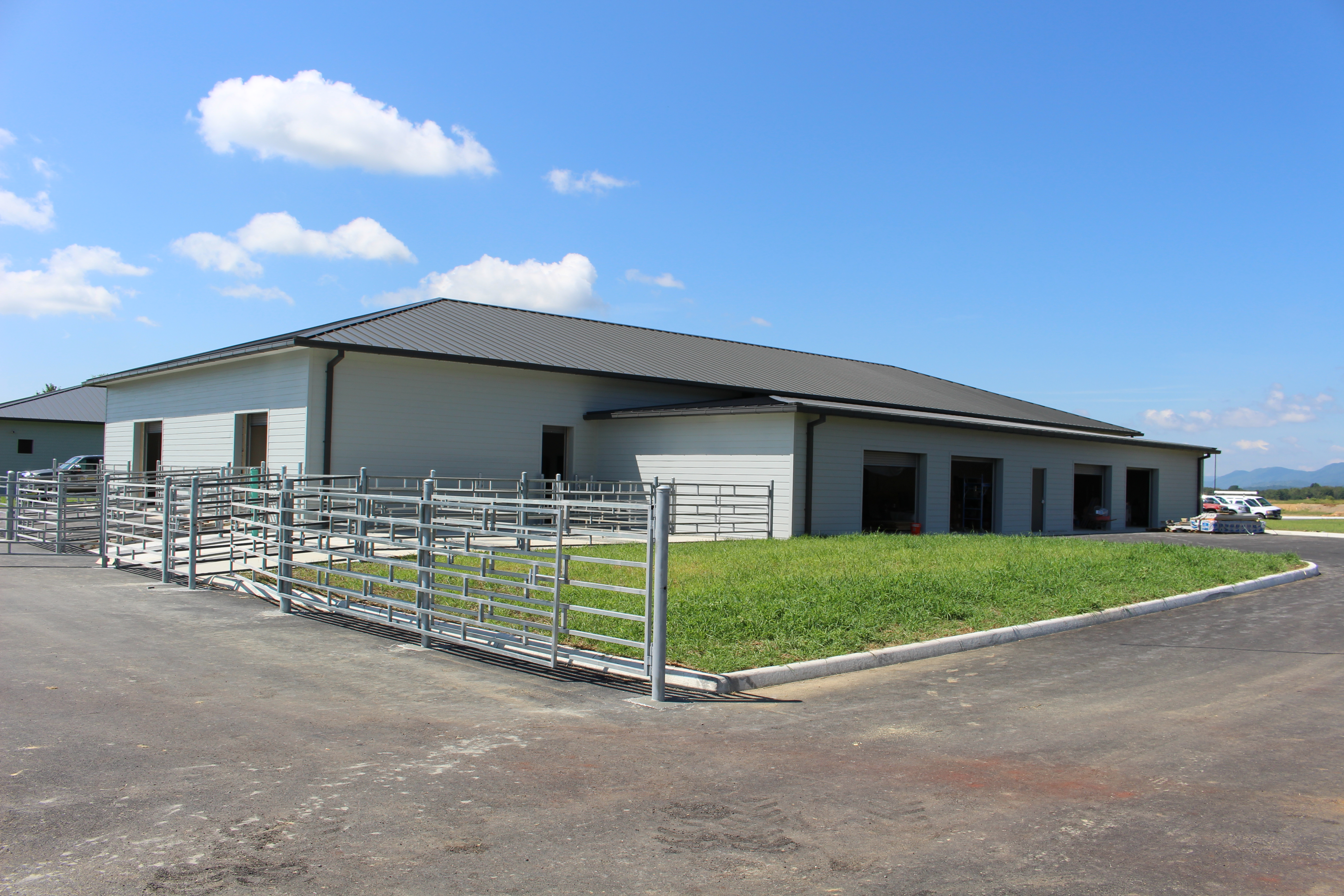 Bovine Teaching Center Exterior