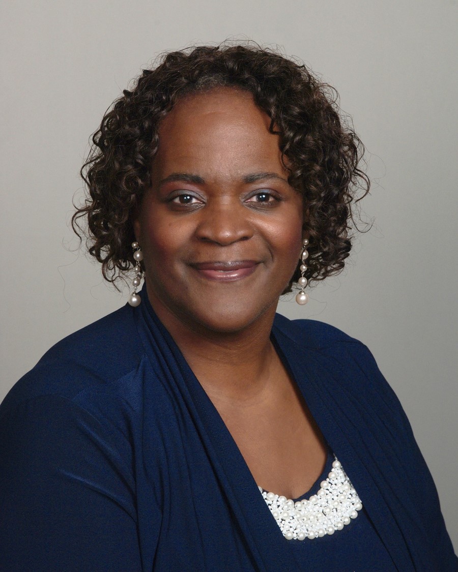 Profile Photo Dr. Beverly Hamilton