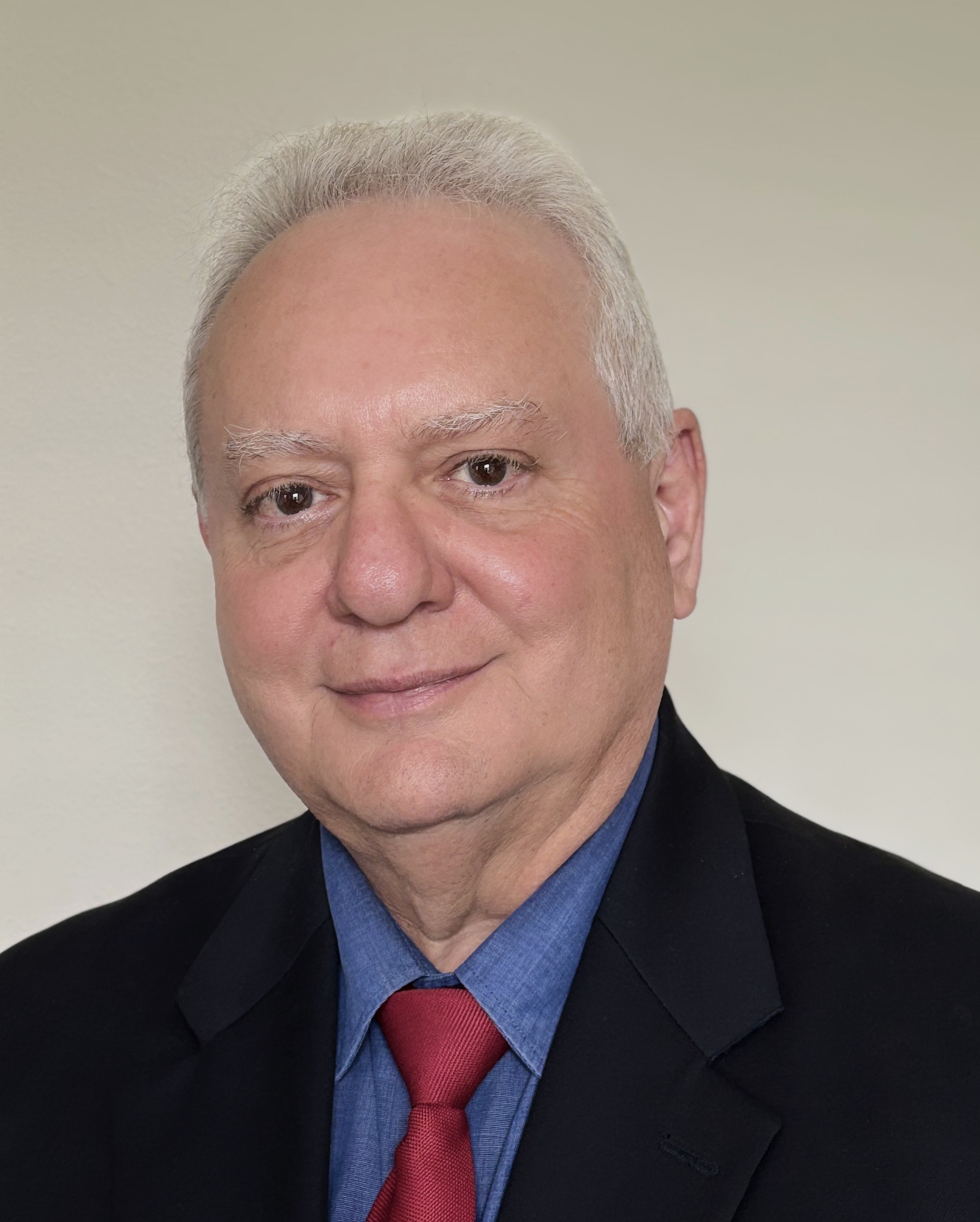 Profile Photo Dr. James Gnarra