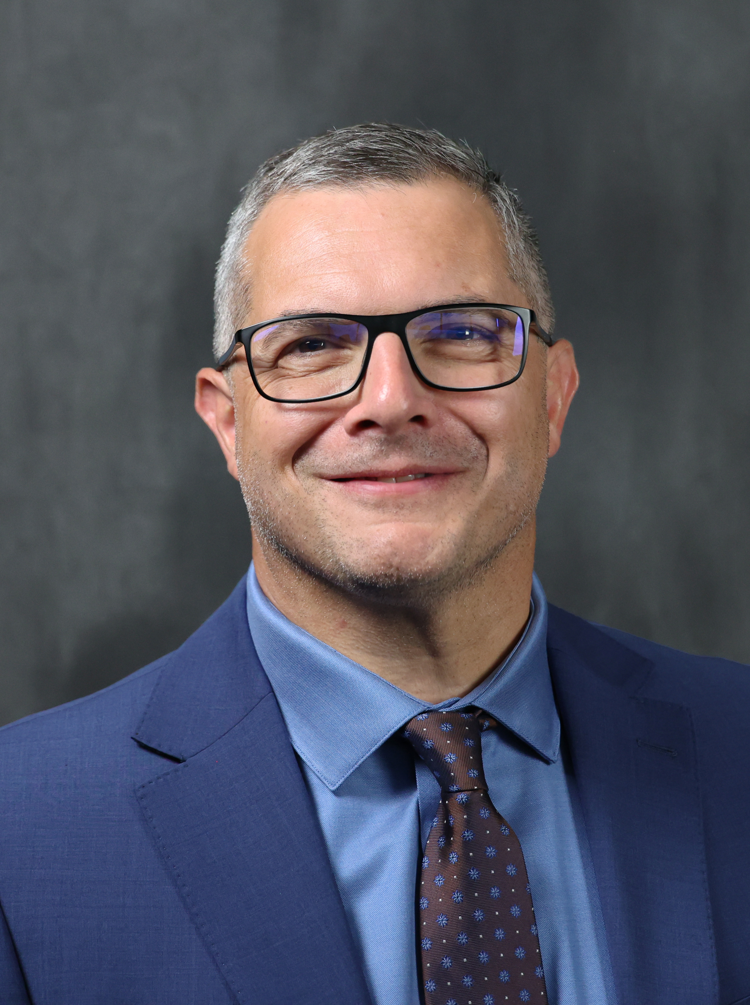 Profile Photo Dr. Robert Augustyniak