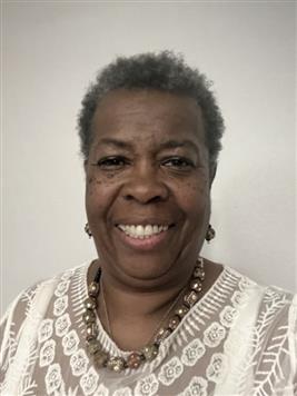 Athena Sowell bio picture