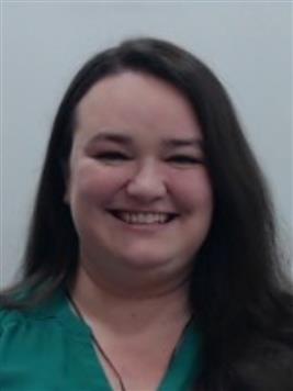Elizabeth Crumley bio picture