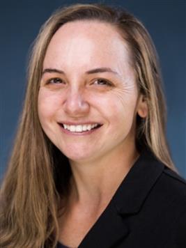 Elizabeth Primiano bio picture