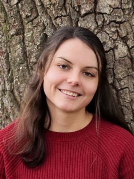 Emily Udy bio picture