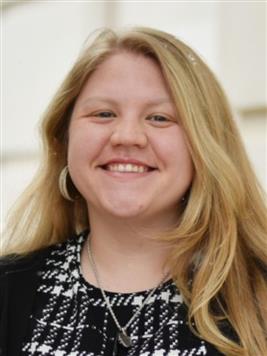 Hannah Brown bio picture