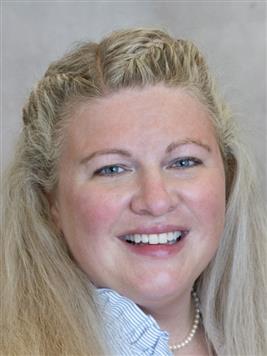   Kathryn     Graves   bio picture