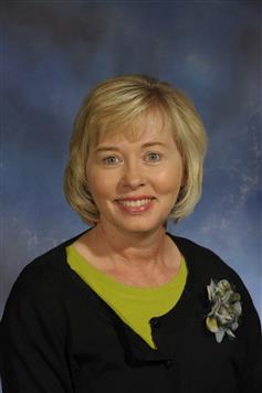   Lisa     Cox   bio picture