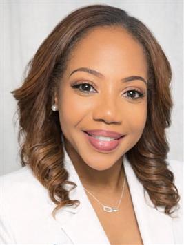 Shatasha McCurdy bio picture