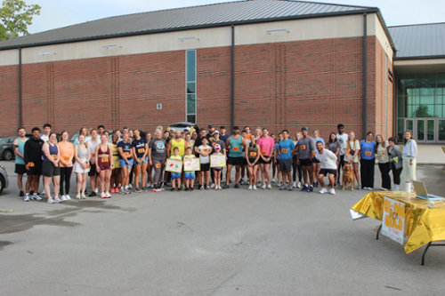 Glow for Gold 5K participants