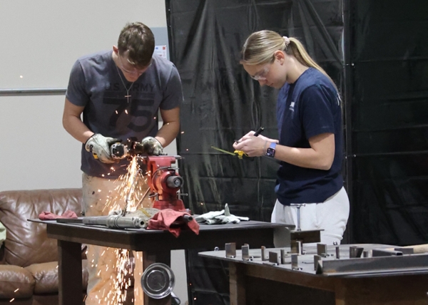 Holt Hensley in engineering lab