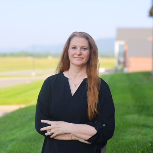 Amy McCurry Headshot