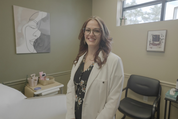 Amanda Holland portrait