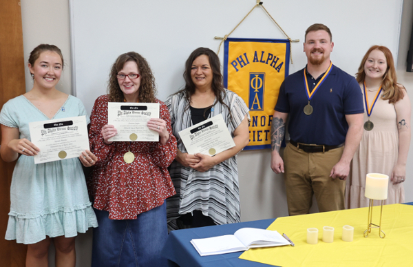 phi alpha inductees group