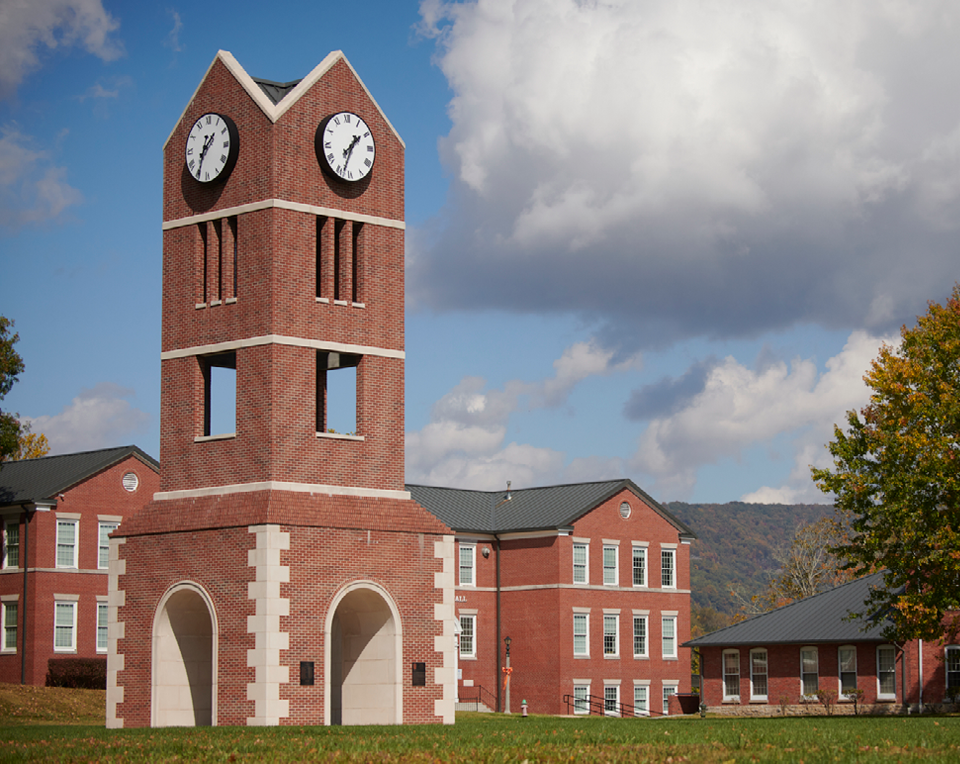 A picture of a clock tower on the LMU campus.